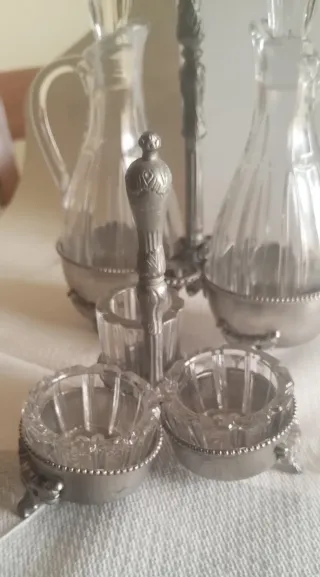 Servizio Olio e Aceto antico