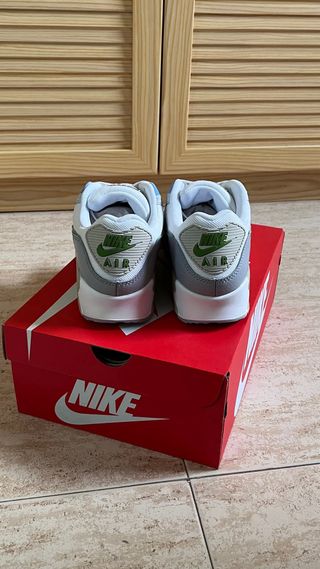 Nike Air Max 90