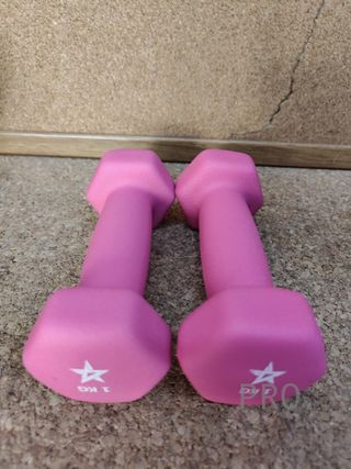 Par de mancuernas de neopreno 1kg