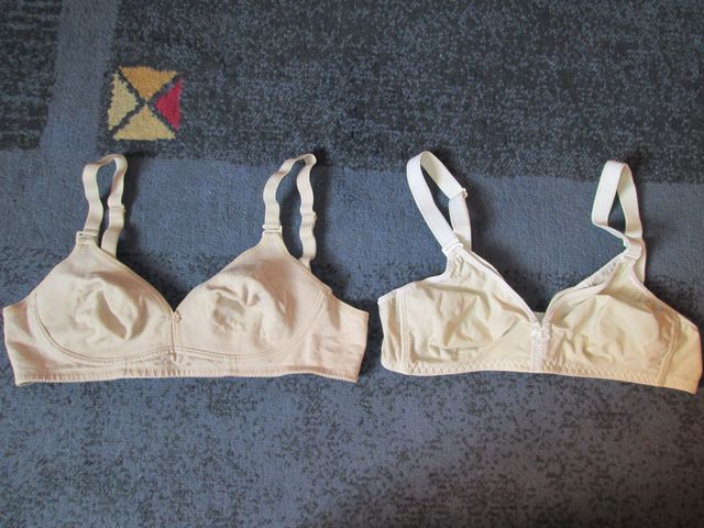 2 Sujetadores de lactancia beige y camel