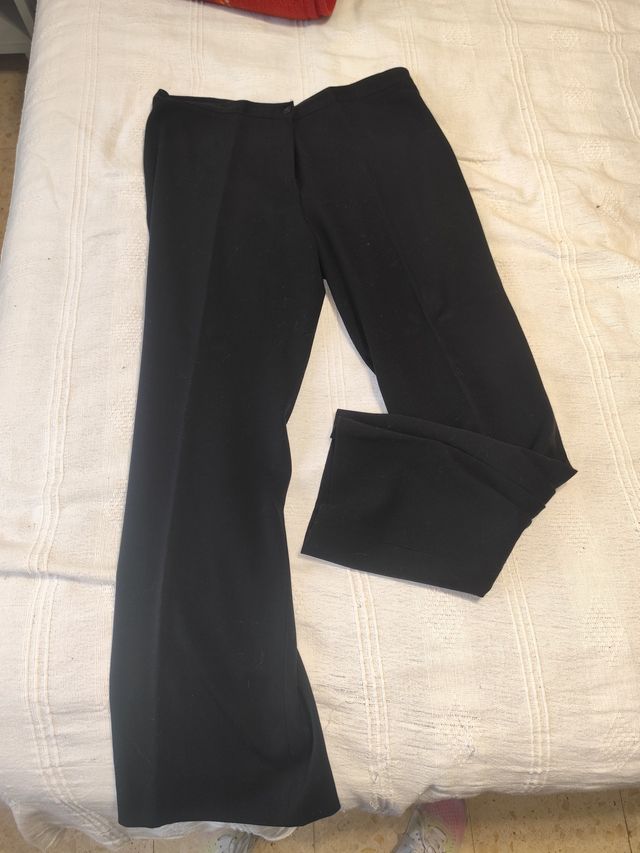 Pantalones negros elegantes