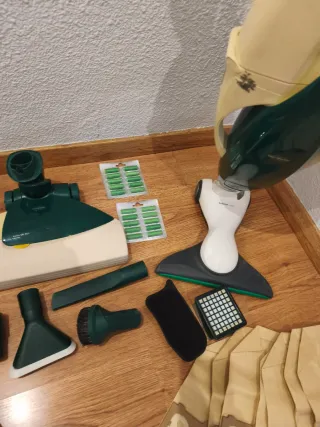 Aspiradora Vorwerk Kobold 131 + Accesorios