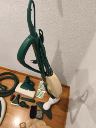 Aspiradora Vorwerk Kobold 131 + Accesorios