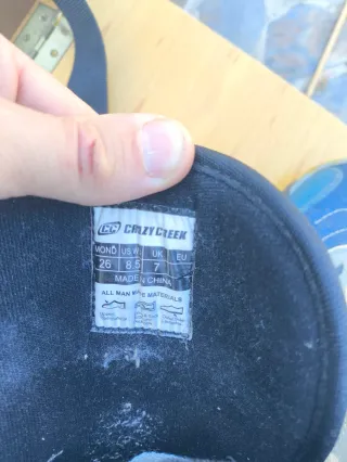 Conjunto Snowboard: Tabla, Botas y Fijaciones