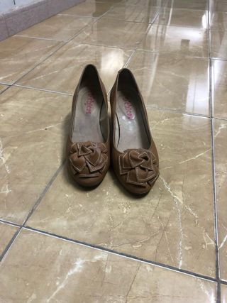 Zapatos D'Chicas Piel Marrones Talla 36