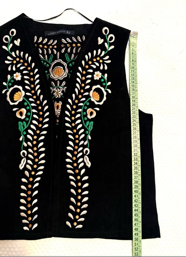 Chaleco Zara bordado