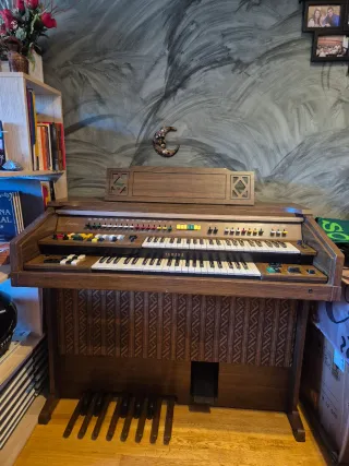 Órgano Electrónico Vintage Yamaha Electone C-35