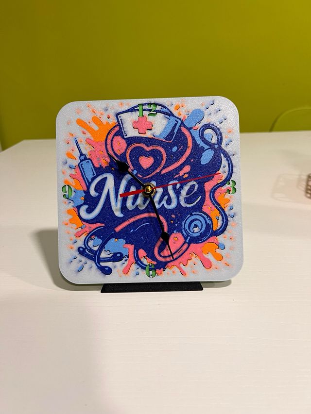 Reloj de mesa Nurse diseño sanitario