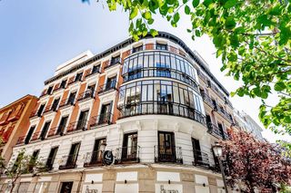 Piso en alquiler en Cortes - Huertas en Madrid