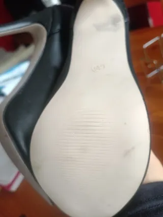 Zapatos de tacón negros