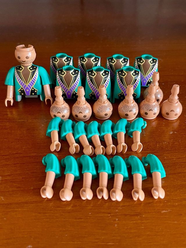 Lote Playmobil: Torsos, Brazos y Cabezas