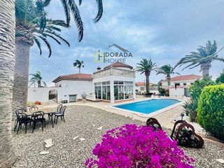 Chalet en venta en Miami Platja - Miami Playa en Mont-Roig del Camp