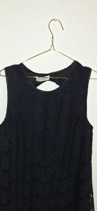 Vestido negro encaje