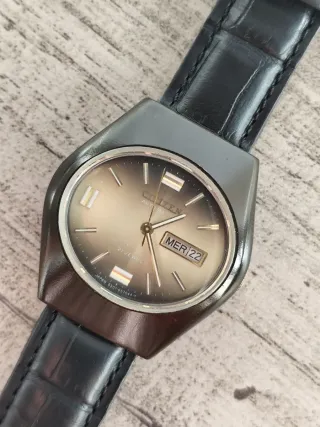 Reloj Citizen Automático Oliva