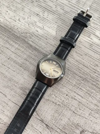 Reloj Citizen Automático Oliva