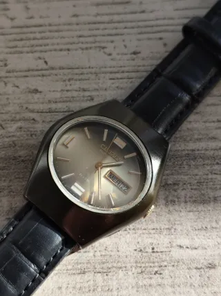 Reloj Citizen Automático Oliva
