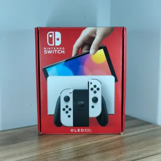 Nintendo Switch OLED Roja y Blanca