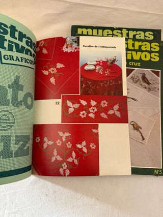5 Revistas MUESTRAS Y MOTIVOS  para  punto de cruz