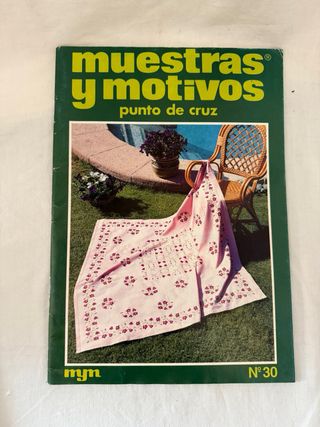 5 Revistas MUESTRAS Y MOTIVOS  para  punto de cruz