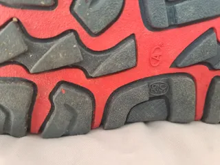 Botas de nieve/descanso niño/niña. Talla 29/30