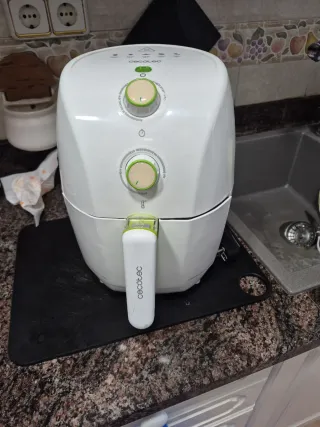 Freidora Cecotec Blanca