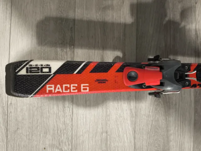 Esquís infantiles Atomic y Head