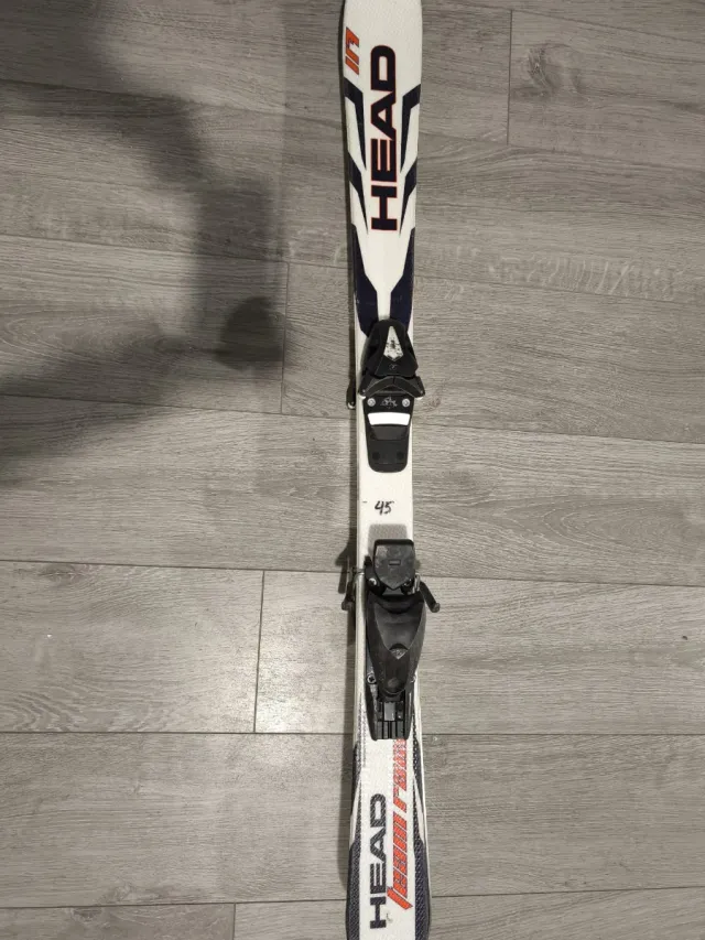 Esquís infantiles Atomic y Head