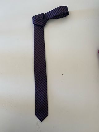 Corbata Morada y Negra a Cuadros