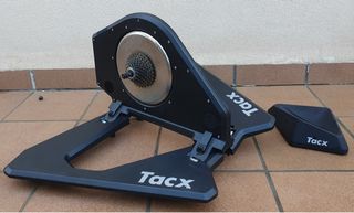 Rodillo Tacx Neo Smart + cassette Ultegra 11v