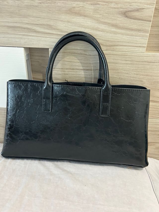 Bolso Negro Stradivarius