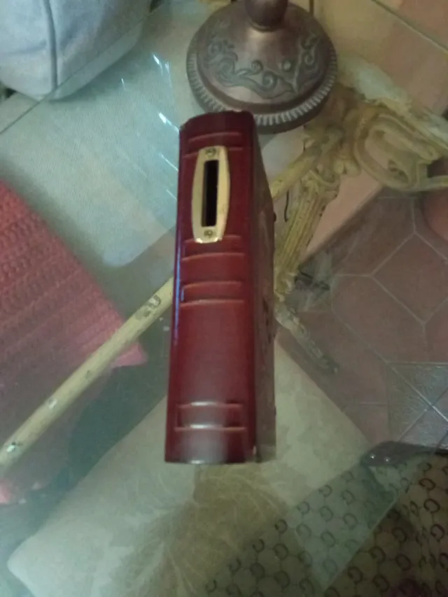 Hucha vintage in pelle Mallorca