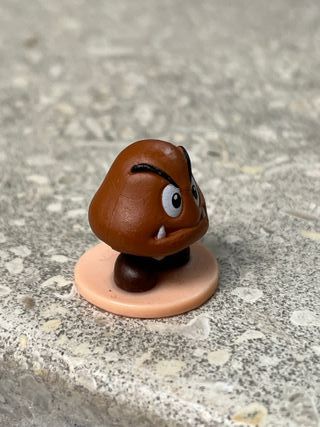 Figura Super Mario Goomba