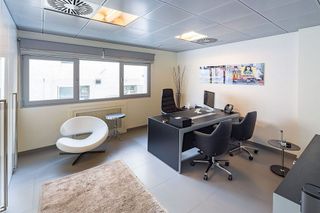 Oficina en venta en Puerto Banús en Marbella