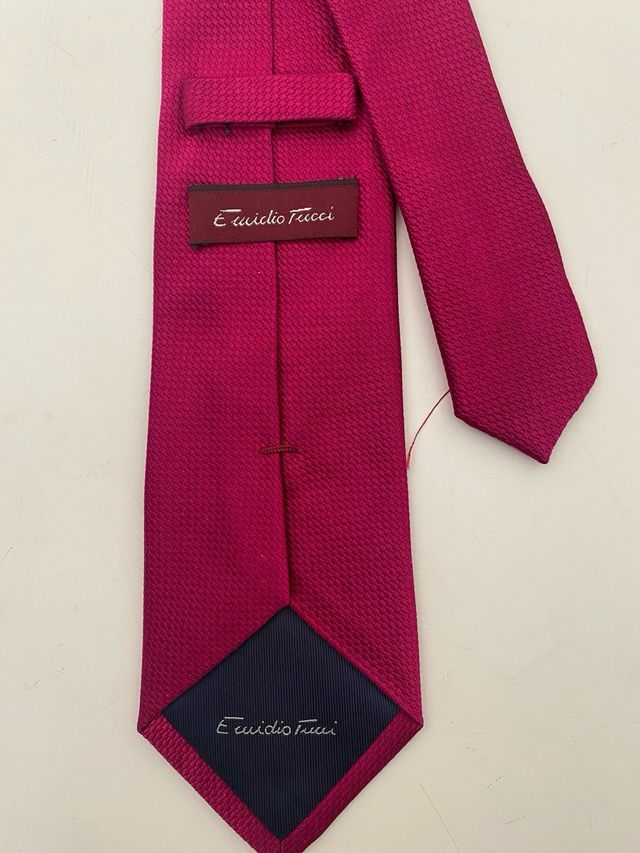 Corbata rosa/morada