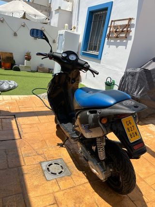 Beta Ark Scooter Azul