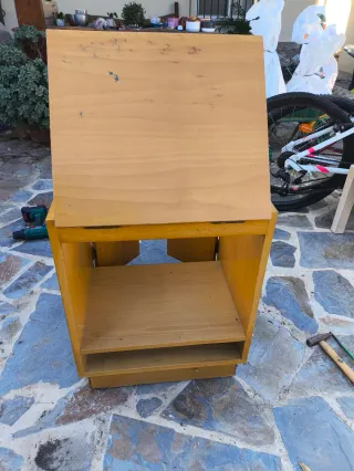 Mueble auxiliar madera con apertura superior