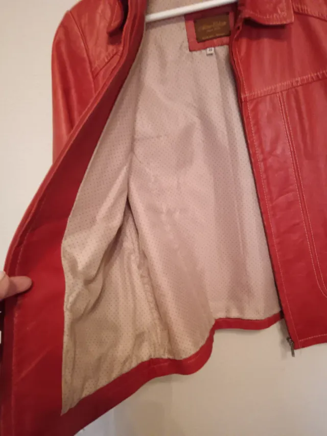 Chaqueta de cuero auténtico roja