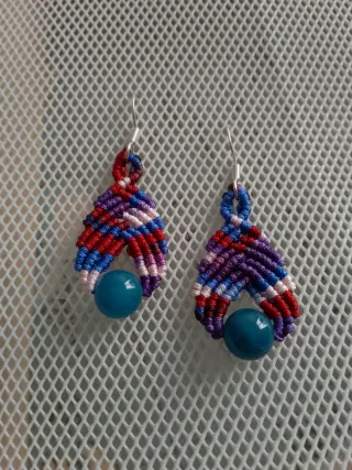 Pendientes de plata con ágata azul y rojo