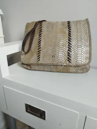 Bolso piel tonos marrones y beige
