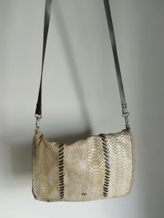 Bolso piel tonos marrones y beige