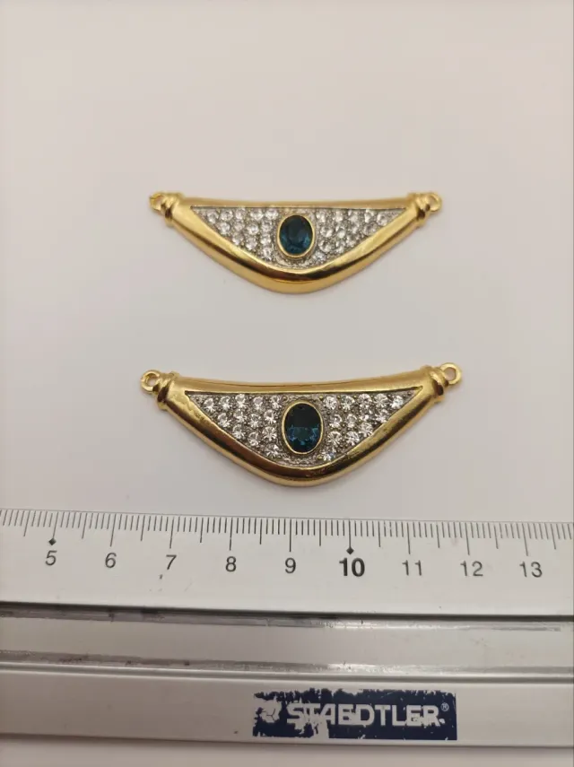 Lote 2 centros dorados para collares con piedra az