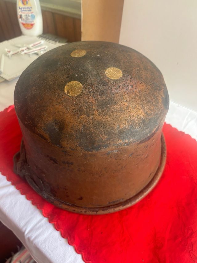 Antico paiolo in rame