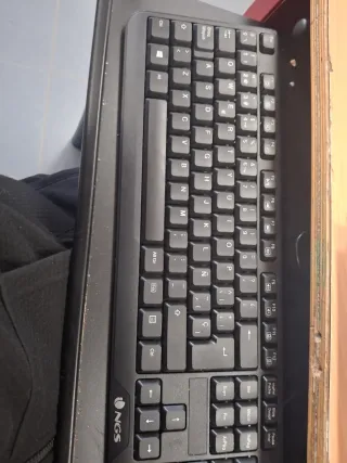 Teclado NGS Negro