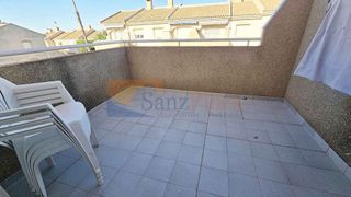 Casa adosada en alquiler en Nueva Torrevieja - Aguas Nuevas en Torrevieja