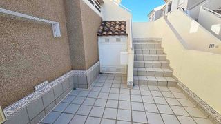 Casa adosada en alquiler en Nueva Torrevieja - Aguas Nuevas en Torrevieja