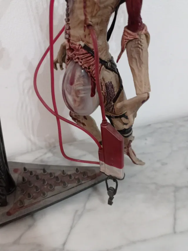 Figura Neca Monstruo