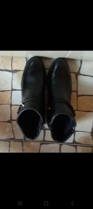 Botas pretas - Tamanho 36