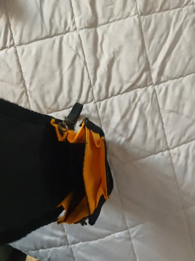 Funda Bolso Game Boy Color Amarilla