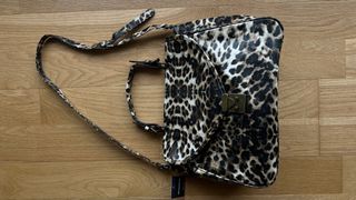 Bolso estampado print con asa larga “Blanco”