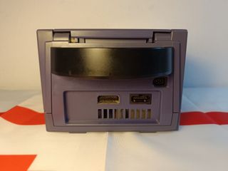 Consola Game cube con lente dañada Versión Europea